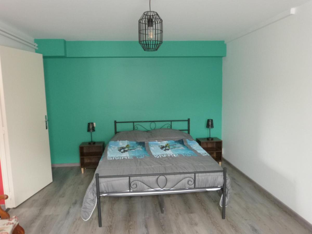 Logement Spacieux Rez-De-Chaussee, Jardin, Stationnement Devant, A 5 Minutes A Pied Du Centre De Sarlat Βίλα Εξωτερικό φωτογραφία
